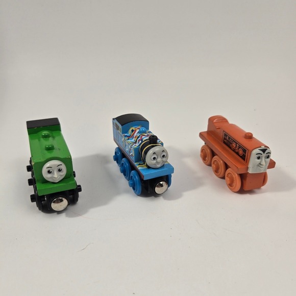 Thomas & Friends Other - Thomas & Friends Wooden Railway Lot Duck Happy Birthday Thomas Terence Train